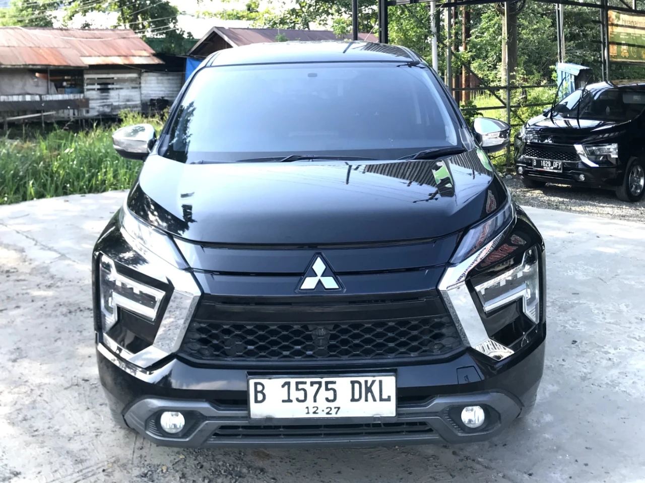 Xpander Ultimate AT 2022 - Dealer mobil bekas